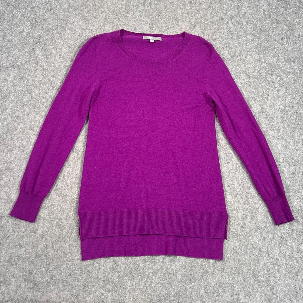Neiman Marcus The Cashmere Collection Purple Crewneck Sweater Women's Size Small